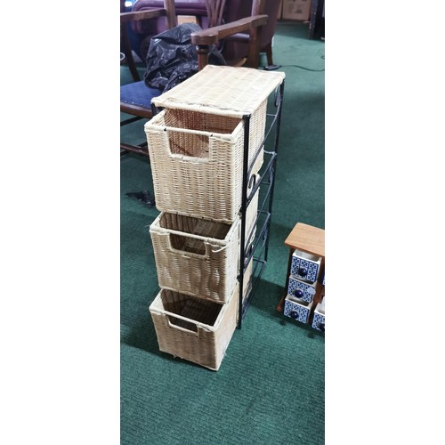 171 - Small wicker 3 drawer unit & wooden 8 drawer storage box with ceramic drawers. The largest measures ... 