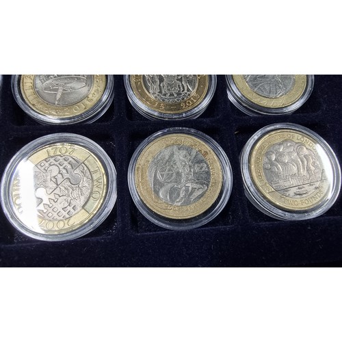 281 - Large collection of 40x collectable £2 and £1 coins inc 20x £1 coins with various designs and 20x £2... 