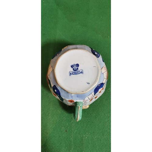 227 - Large hand painted Mason's Ironstone chamber pot with serpent handle along with 2x Wedgwood vintage ... 