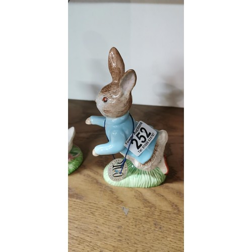 252 - 2x Beswick - Royal Doulton 1993 Beatrix Potter figurines of Jemima Puddle - Duck and Peter Rabbit. H... 