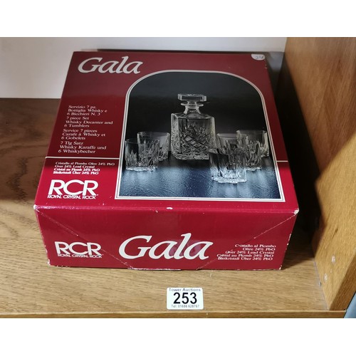 253 - Vintage 1970s Royal Crystal rock (RCR) - Gala 7-piece 24% lead crystal whisky decanter set complete ... 