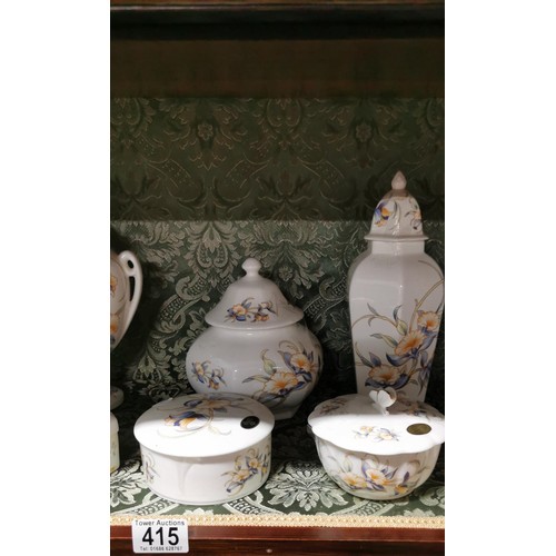 415 - Quantity of 9x piece Aynsley Bone China 