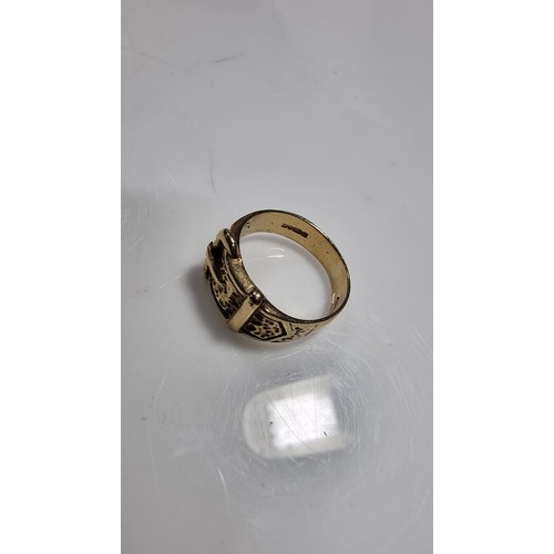 367 - Hallmarked 9ct yellow gold belt formed ring with a buckle to the front in excellent clean condition ... 