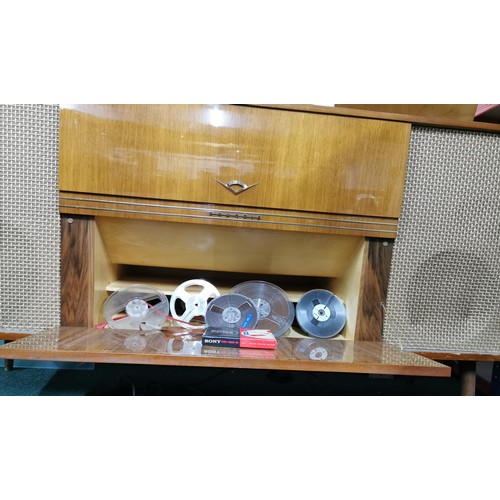 199 - VERY RARE Vintage Grundig German Stereo-Konzertschrank SO 184 Phonic Radiogram with a push pull ampl... 