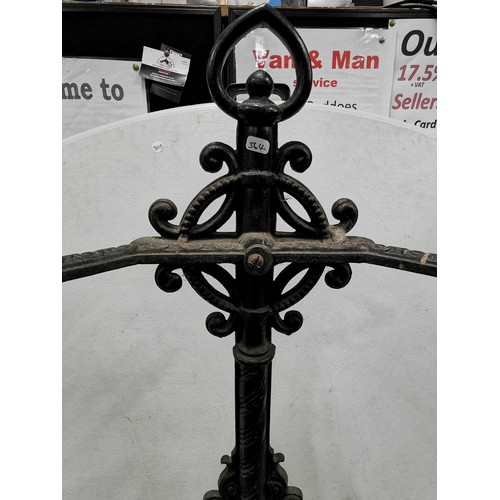 211 - Antique Cast Iron Coalbrookdale style stick stand in good overall condition. Stamped no.36 & Registe... 