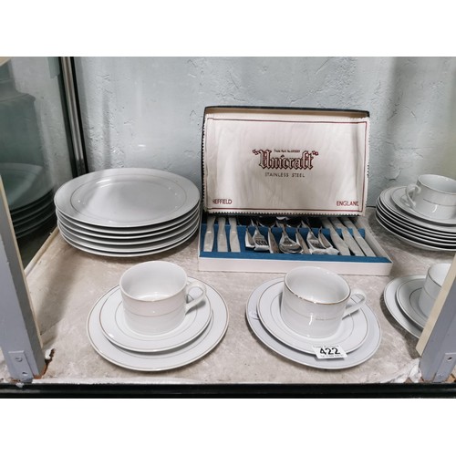 422 - Viners essentials Freemont porcelain part dinner set, Unicraft Sheffield boxed cutlery - new and Vin... 