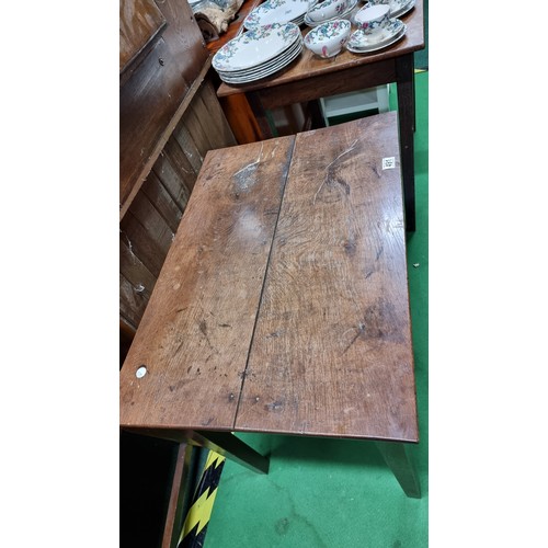 491 - Antique georgian solid oak table with a plane design with a good patenia  height 67cm width 76cm dep... 