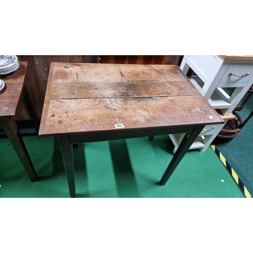 492 - Antique Georgian solid oak table with a plane design a good patenia to the top height of 73cm width ... 