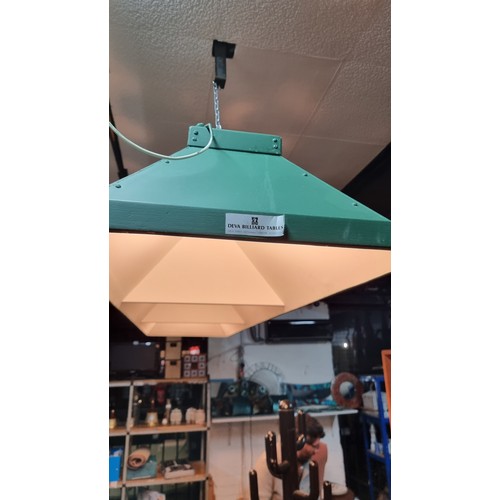 498 - Vintage 8ft wooden snooker light canopy in excellent condition with 3 divisions, two light bulbs on ... 