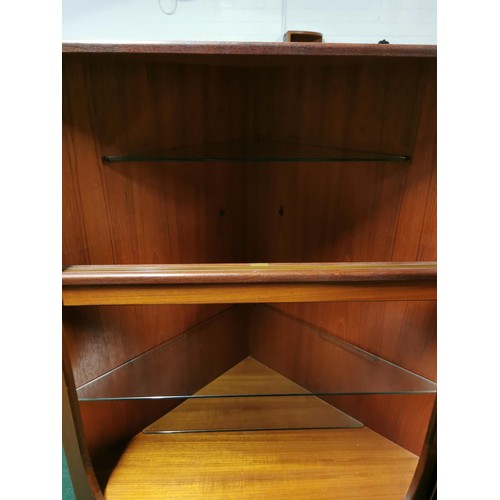 486 - 1960's G-Plan illuminated corner cabinet, three glass shelves with bottom cupboard in great conditio... 