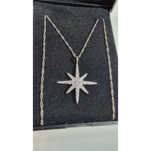 404 - 925 silver winter star pendant in set with cz crystal stones on an 18in 925 silver chain boxed in go... 