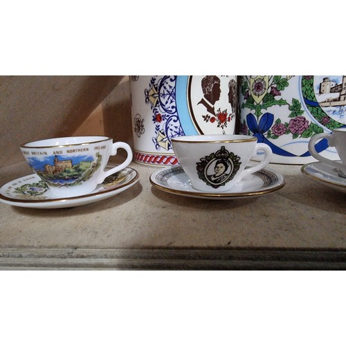 232A - Qty of Limited Edition Royal Memorabilia by Caverswall China to inc. 4x large mugs, 4x miniature cup... 