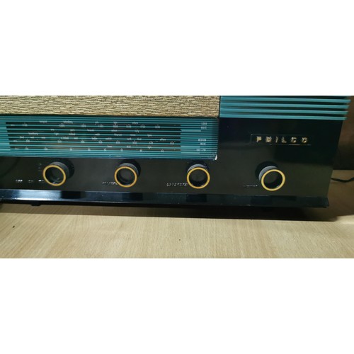 18 - Vintage Philco Model 106 AM/FM valve radio in blue and black, looks to be complete with all knobs an... 