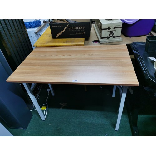 488 - Very clean veneered pine metal framed fold out collapsible table. In very good condition. 75cm heigh... 