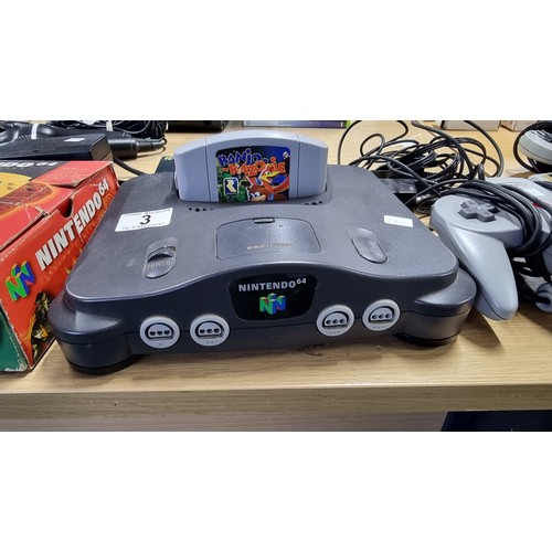 3 - Nintendo 64 gaming console complete inc 2x controllers one boxed all cables and three games in full ... 