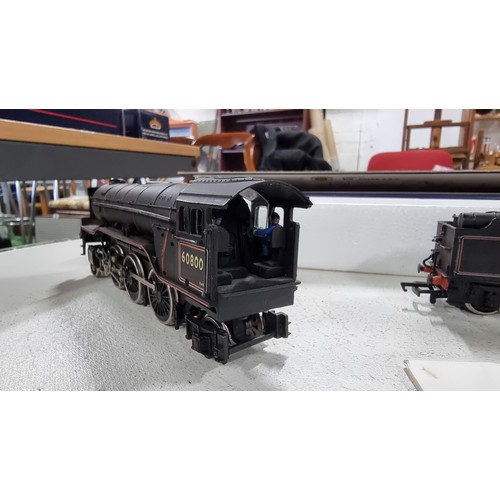 35 - Bachmann 31-551 V2 Class green arrow locomotive 60800 in BR Black in excellent as new condition with... 