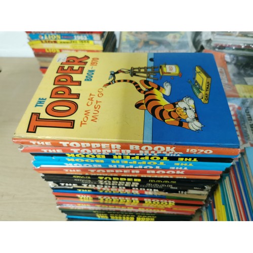 119 - 37 Comic annuals including 17 x Beezer (with scarce 1959 one). 20 x Topper both collections 1960's-7... 