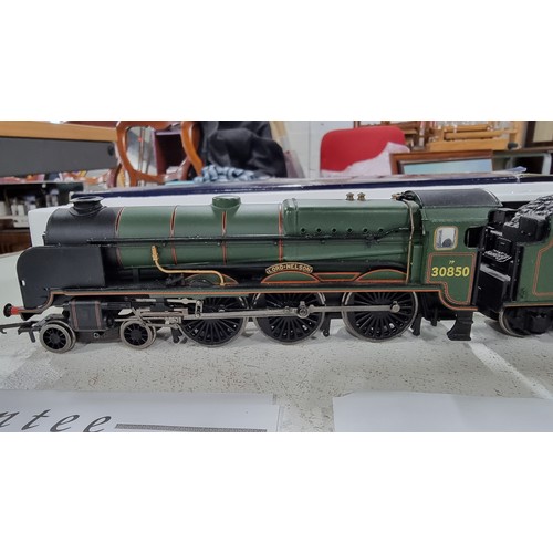 37 - Bachmann 31-406 Lord Nelson 30850 locomotive in BR Green with its original box opened but in as new ... 