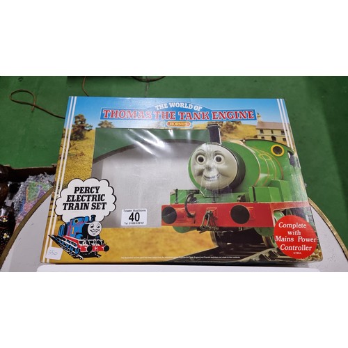 40 - Rare Hornby R182 world of Thomas The Tank Engine Percy electric train set mostly complete just missi... 