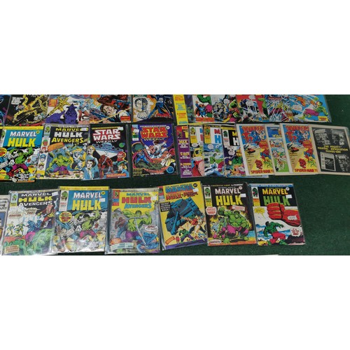 123 - large quantity of vintage comics including Marvel Hulk, Savage Sword Conan, Star Wars weekly, Variou... 