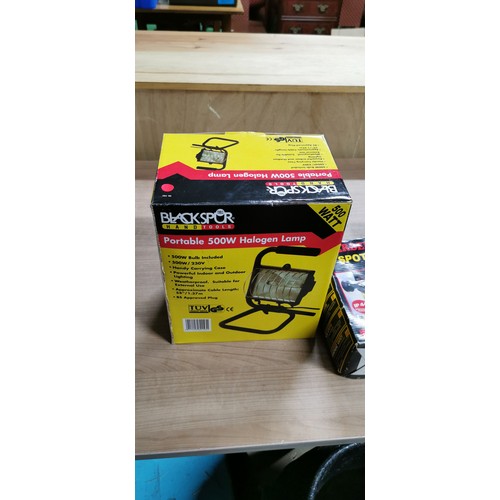 174 - Black spur portable halogen 500w new in box along with one other. 2 boxed new garden spot lights