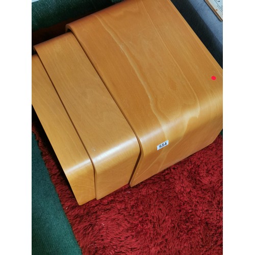 554 - Nest of 3 teak habitat tables in very good condition. Height of the tallest is 47cm x 59cm length x ... 