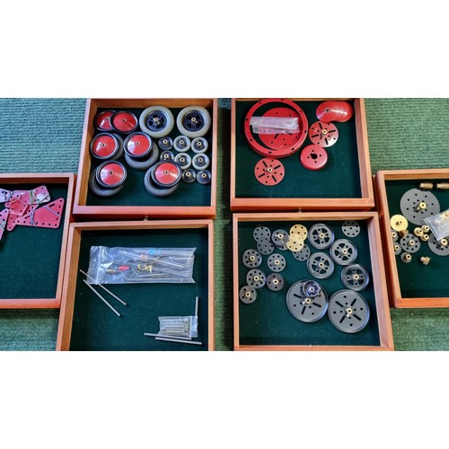 6 - Comprehensive Meccano lot fitted in a good large Clarke organising chest with a lift up lid, 6x shor... 
