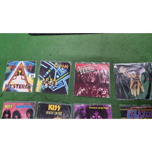 39 - Quantity of 21x good quality single 45's records all of classic rock and heavy metal inc Motorhead, ... 