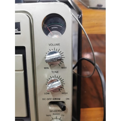 44 - Vintage Binatone Combi portable 3 in 1 TV-Radio-Cassette recorder model 01/6993, rare collectable it... 
