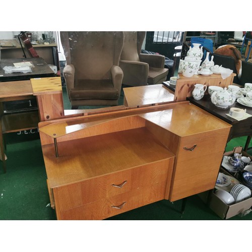 Lot 571       