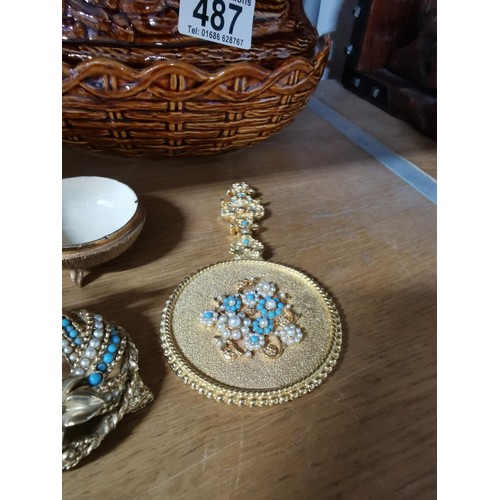 487 - A Portmeirion oven to table chicken formed casserole dish along with a vintage 1960's set inc ornate... 