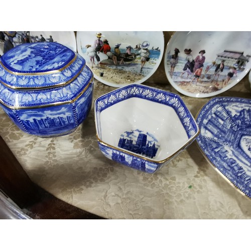 504 - A quantity of limited edition plates depicting the seaside and brambly hedge collection and Ringtons... 
