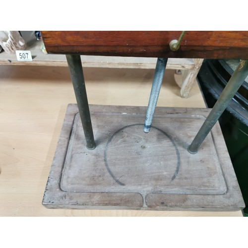 508 - A vintage mahogany cheese press in working order.
Height 47cm Length 40cm Depth 26cm.
