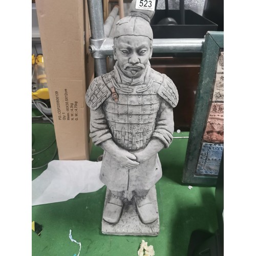 523 - Tall terracotta army figure made of concrete. Very well cast & detailed.
Height 73cm.
(This item is ... 