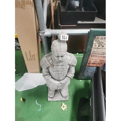 523 - Tall terracotta army figure made of concrete. Very well cast & detailed.
Height 73cm.
(This item is ... 