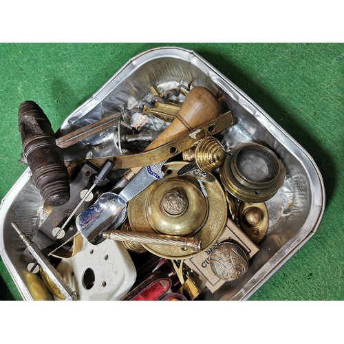 482 - 3x boxes full of various collectables and sundries inc an Amber Sheroot, Propelling pencils, pipes, ... 