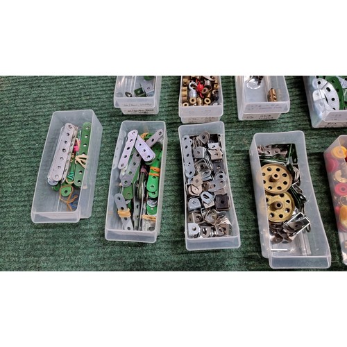 9 - 30x drawer organiser unit containing a large quantity of listed and sorted Meccano parts inc some ra... 