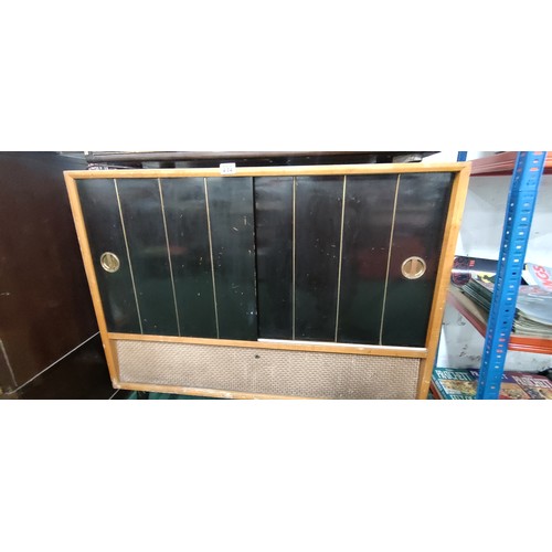 292 - A His Masters Voice (HMV) radiogram. Pull push amplifier, stereo unit, long wave, medium wave, VHF F... 