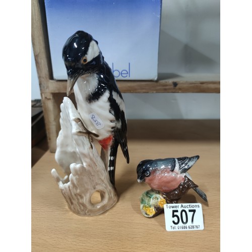 507 - Vintage Goebel Great Spotted Woodpecker in box, and a Beswick bullfinch figurines  in very good cond... 