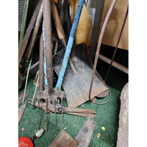 47 - Large quantity of various hand tools and garden tools