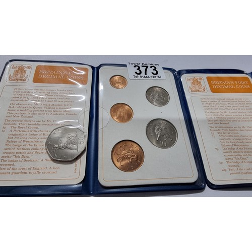 392 - 2x Britain's Frist Decimal coin set with 50 pence coins included