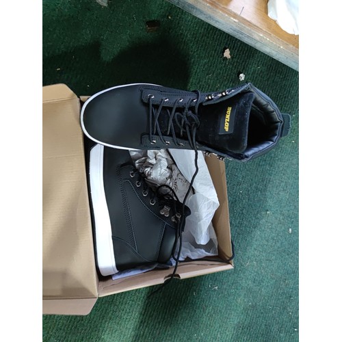 Size 9.5 safety on sale boots