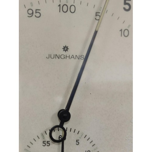 156 - An antique Junghans timer clock from the 1960's for dark rooms, in full working order. Diameter 21cm... 