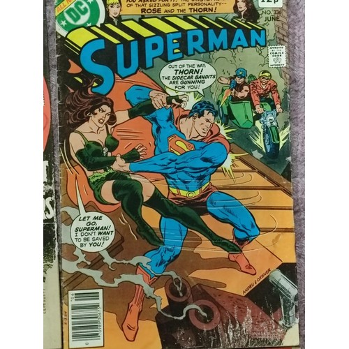 459 - A collection of 21, mainly Marvel and DC comics including, The Defenders, Superman, Superboy, Scaven... 