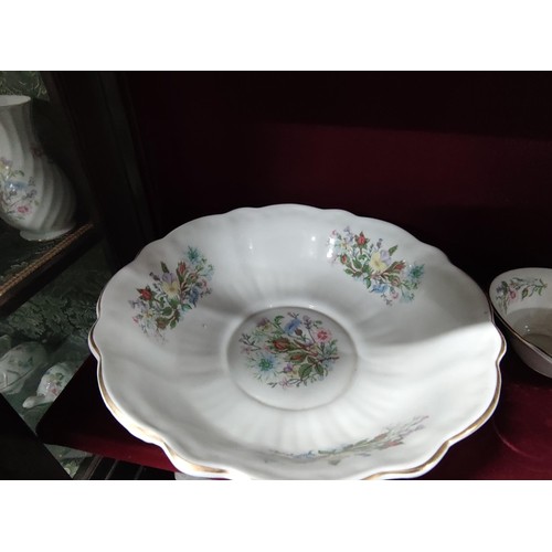 471 - A quantity of 3 Aynsley wild tudor fine bone china bowls, one in the design of a wicker basket.
Larg... 