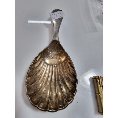 351 - A quantity of collectables including an ornate chunky pocket watch chain. 13