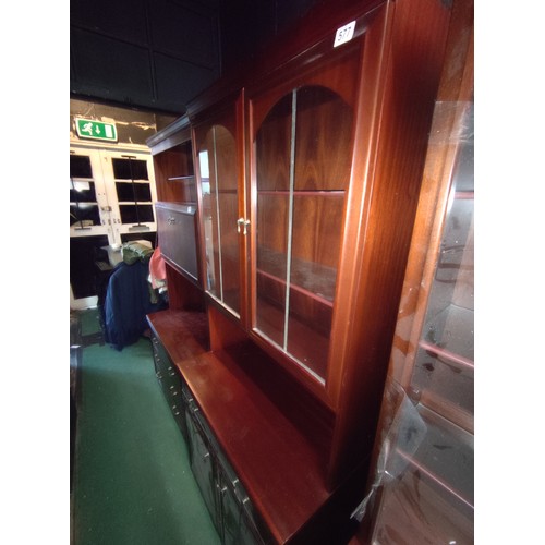 577 - Mahogany stag glazed cabinet with 2x glazed shelves inside, 1x drawer ovr 2x cupboard doors and draw... 