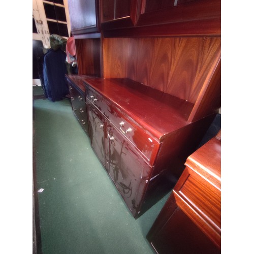 577 - Mahogany stag glazed cabinet with 2x glazed shelves inside, 1x drawer ovr 2x cupboard doors and draw... 