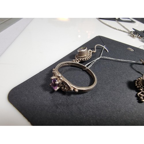 439 - A quantity of 5 matching jewellery sets, 3 of the sets are 925 silver including ones inset with amet... 