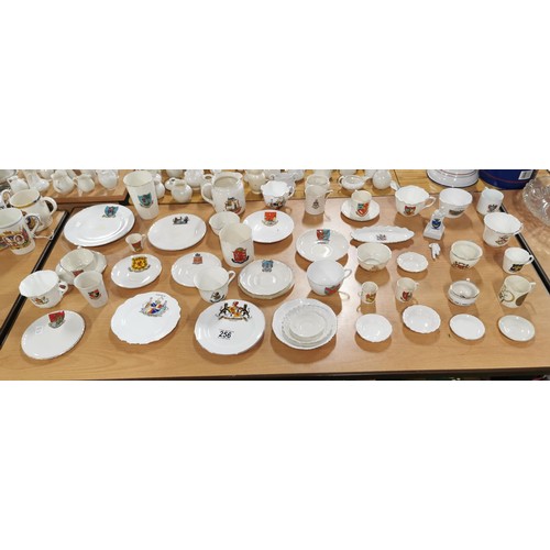 256 - Large quantity of approx.. 40x pieces of vintage crested ware China inc many cups and saucers with v... 